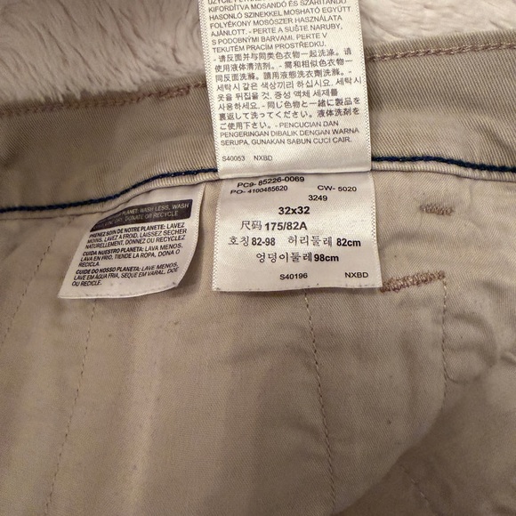 Levi's XX Chino Standard Taper Khaki Pants 32x32 - Picture 9 of 10